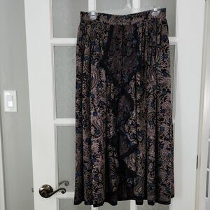 GORGEOUS Vintage Simon Chang Black and Blue Paisley